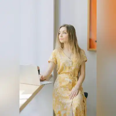 成冬芷
